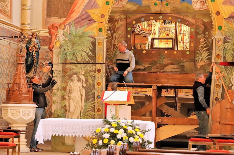 Abbau des Ostergrabes – ein gesellschaftliches Ereignis