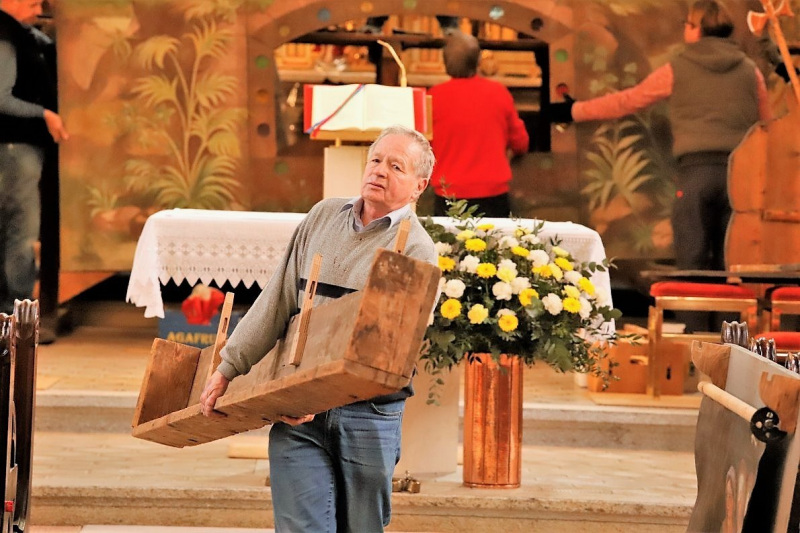 Abbau des Ostergrabes – ein gesellschaftliches Ereignis