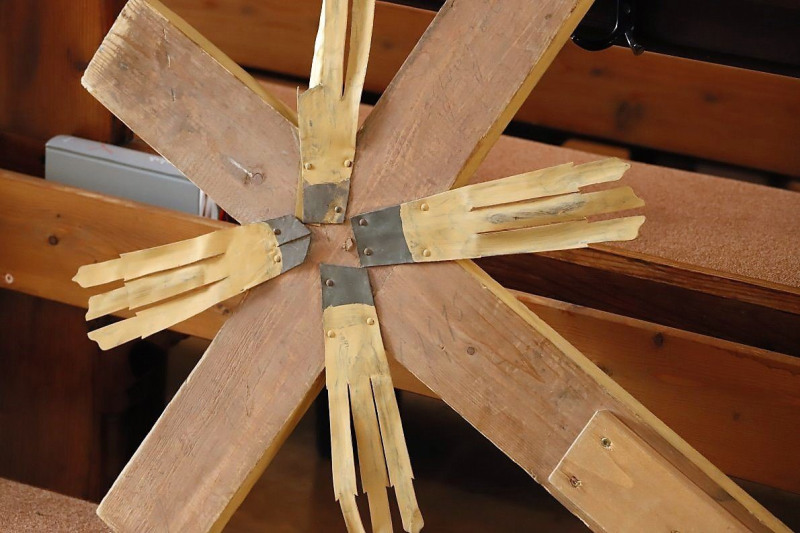 Abbau des Ostergrabes – ein gesellschaftliches Ereignis