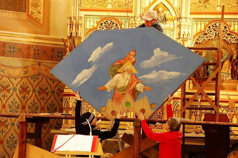 Abbau des Ostergrabes – ein gesellschaftliches Ereignis