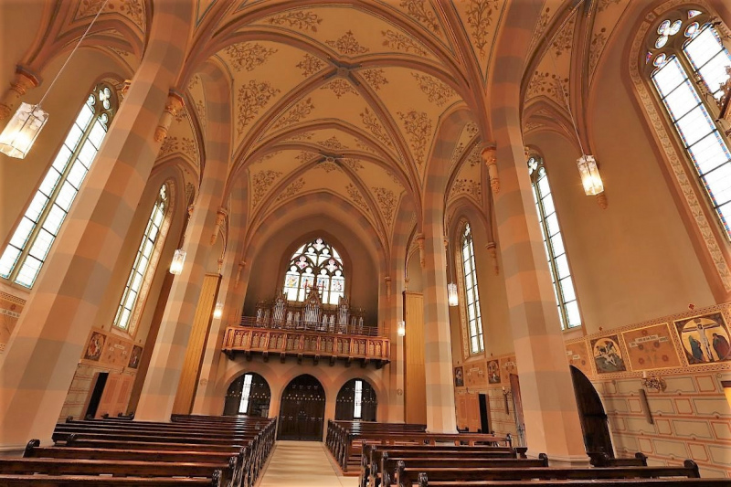 Abbau des Ostergrabes – ein gesellschaftliches Ereignis