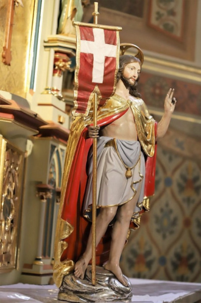 Abbau des Ostergrabes – ein gesellschaftliches Ereignis