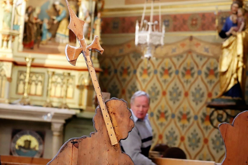 Abbau des Ostergrabes – ein gesellschaftliches Ereignis