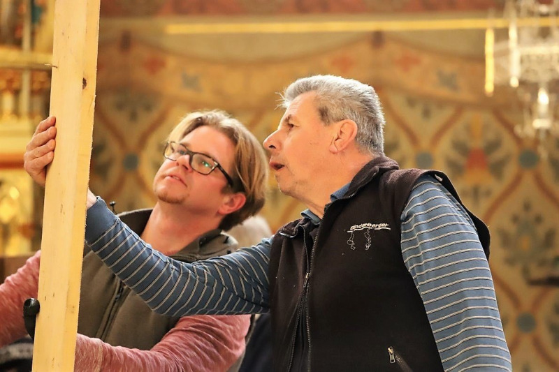 Abbau des Ostergrabes – ein gesellschaftliches Ereignis