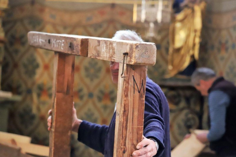 Abbau des Ostergrabes – ein gesellschaftliches Ereignis