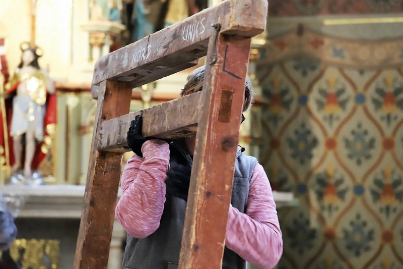 Abbau des Ostergrabes – ein gesellschaftliches Ereignis