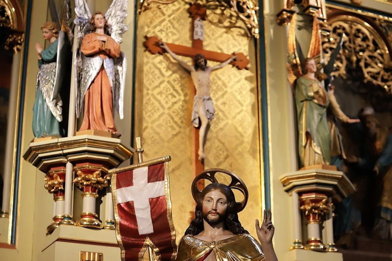 Abbau des Ostergrabes – ein gesellschaftliches Ereignis