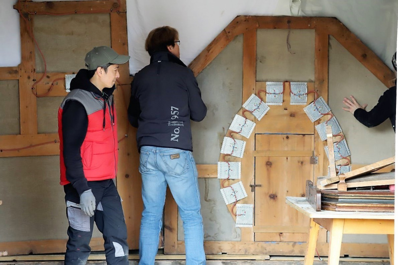 Abbau des Ostergrabes – ein gesellschaftliches Ereignis