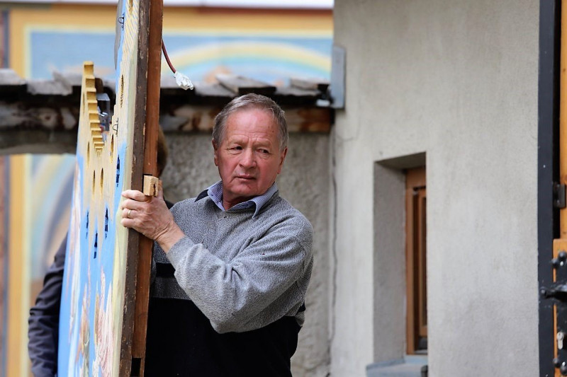 Abbau des Ostergrabes – ein gesellschaftliches Ereignis