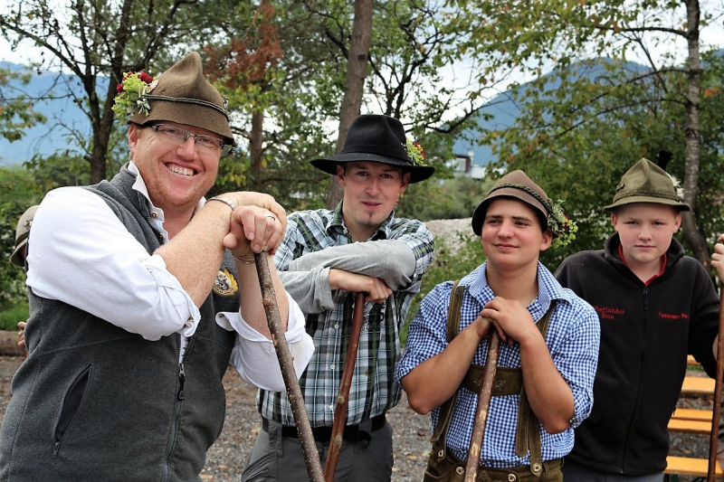 Almabtrieb Feldereralpe 2013 – „So wie seit 100 Jahren“