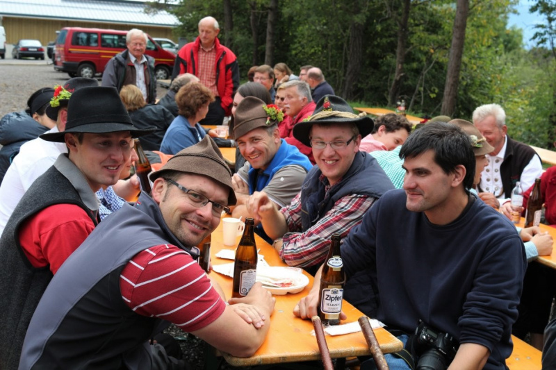 Almabtrieb Feldereralpe 2013 – „So wie seit 100 Jahren“