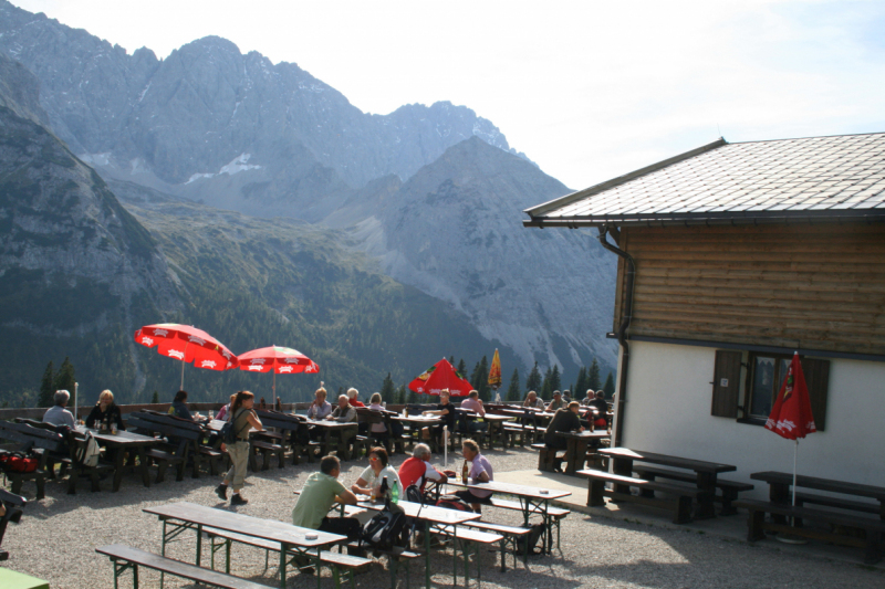 „Almentaufe“ hinter den Mieminger Bergen