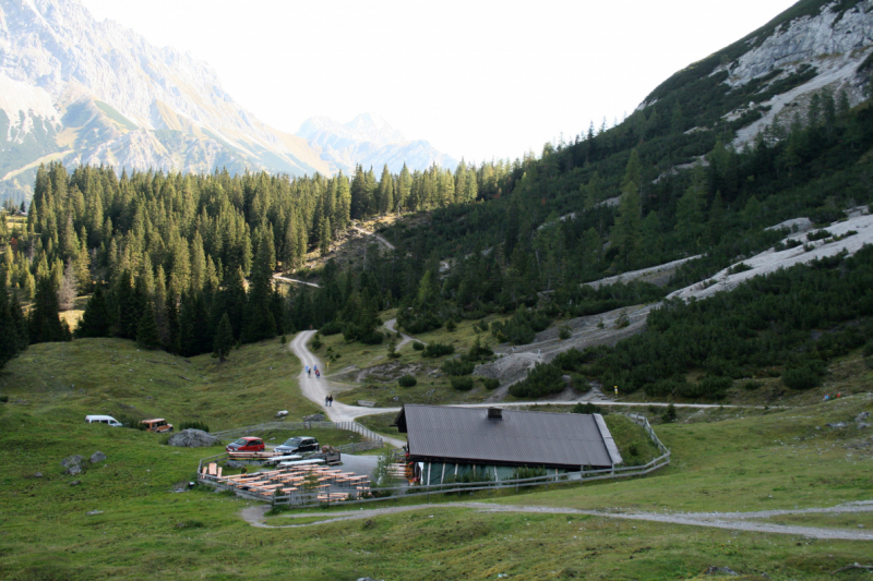 „Almentaufe“ hinter den Mieminger Bergen