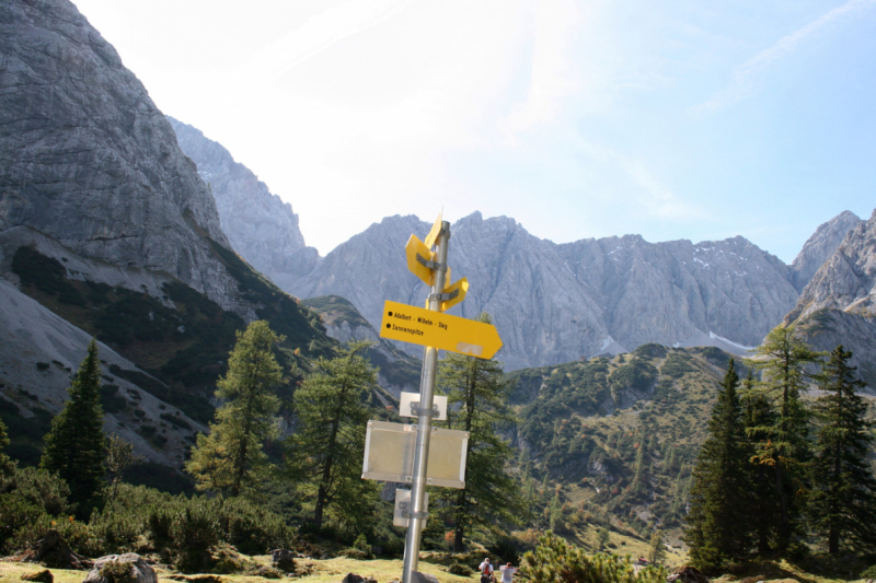 „Almentaufe“ hinter den Mieminger Bergen