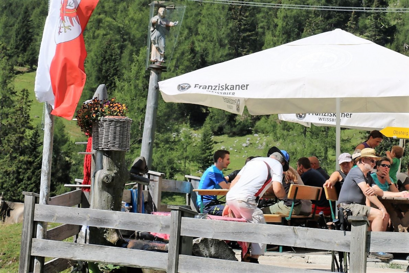 Almmesse auf der Marienbergalm – „Ein unvergleichbares Altarbild“
