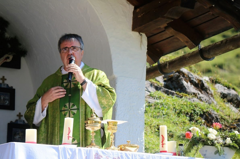 Almmesse auf der Marienbergalm – „Ein unvergleichbares Altarbild“