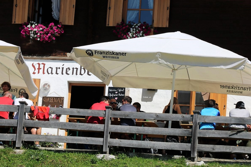 Almmesse auf der Marienbergalm – „Ein unvergleichbares Altarbild“
