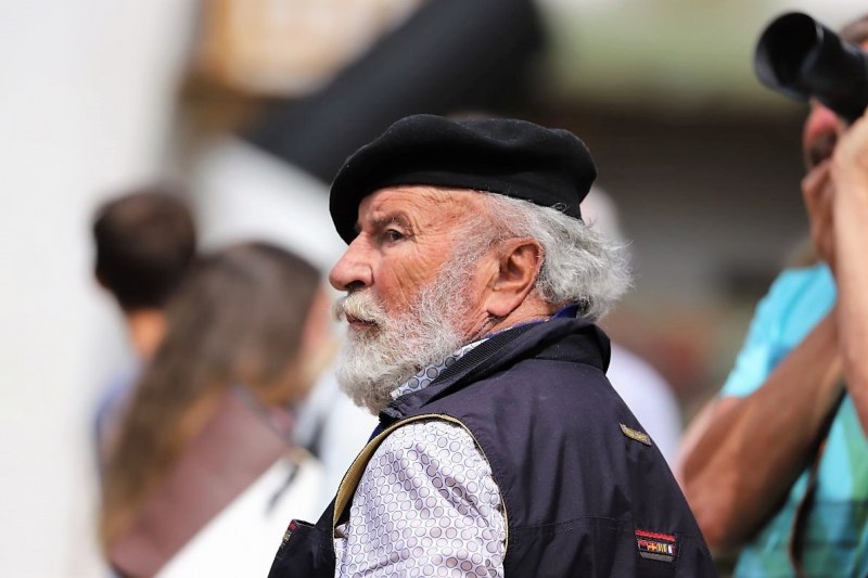 Barwies – 150jährige Fichte wird Maibaum