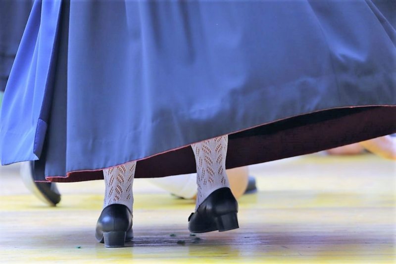 Barwies – 150jährige Fichte wird Maibaum
