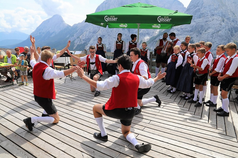 Bergmesse auf der Hochfeldernalm – Festakt Mieminger Sänger