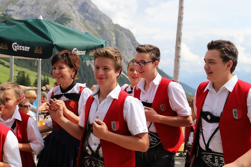 Bergmesse auf der Hochfeldernalm – Festakt Mieminger Sänger