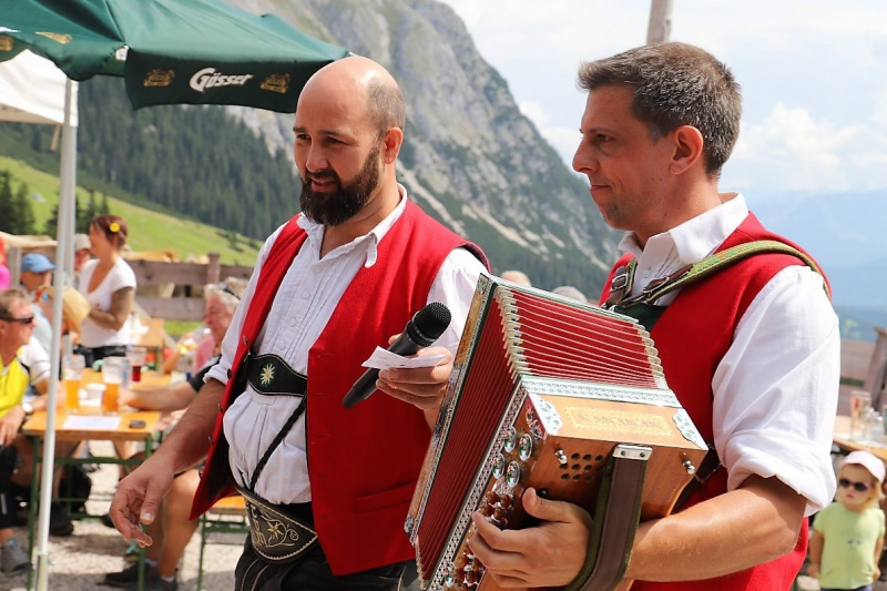 Bergmesse auf der Hochfeldernalm – Festakt Mieminger Sänger