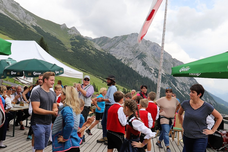 Bergmesse auf der Hochfeldernalm – Festakt Mieminger Sänger