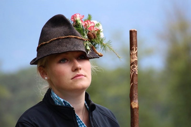 Drei-Almen-Abtrieb in Mieming – Abschied des Marienberg-Hirten