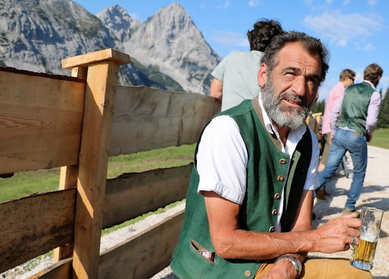 Einweihung Hochfeldernalm - „Dorffest“ auf der Mieminger Alpe