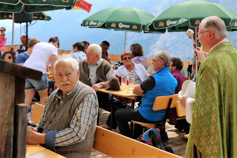 Einweihung Hochfeldernalm - „Dorffest“ auf der Mieminger Alpe
