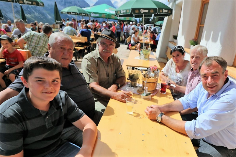 Einweihung Hochfeldernalm - „Dorffest“ auf der Mieminger Alpe