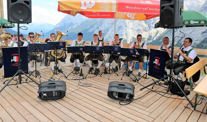 Einweihung Hochfeldernalm - „Dorffest“ auf der Mieminger Alpe