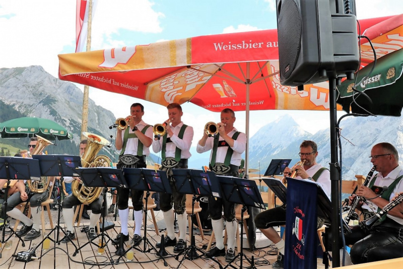 Einweihung Hochfeldernalm - „Dorffest“ auf der Mieminger Alpe