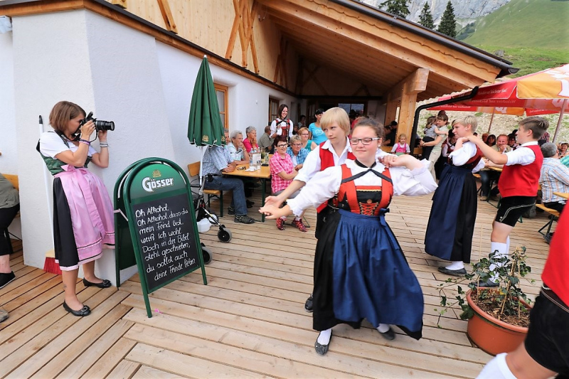 Einweihung Hochfeldernalm - „Dorffest“ auf der Mieminger Alpe