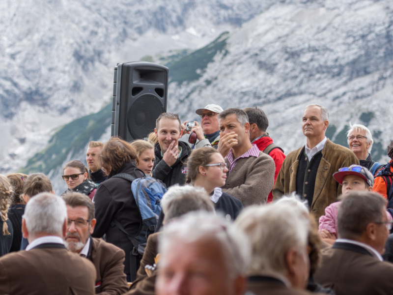 Almfest mit den Längenfelder Schnöllern