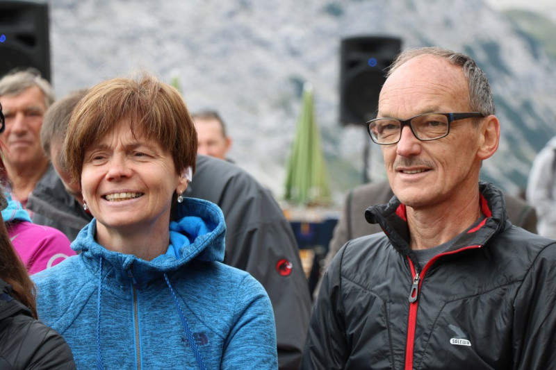 Feldereralpe – Almmesse mit Brunnen-Segnung