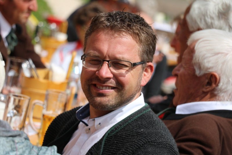 Feldereralpe – Almmesse mit Brunnen-Segnung