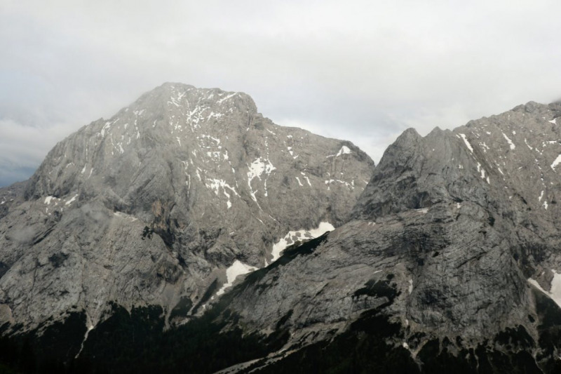 Hochbaustelle Feldernalm – Kein Termindruck
