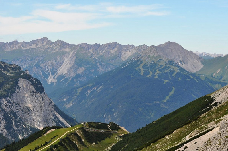 Hochfeldernalm im Juli 2013 – Viehauftrieb ins Felderer Tal