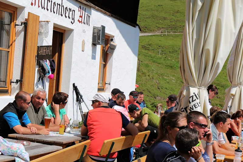 Marienbergfest auf der „4-Hauben-Alm“