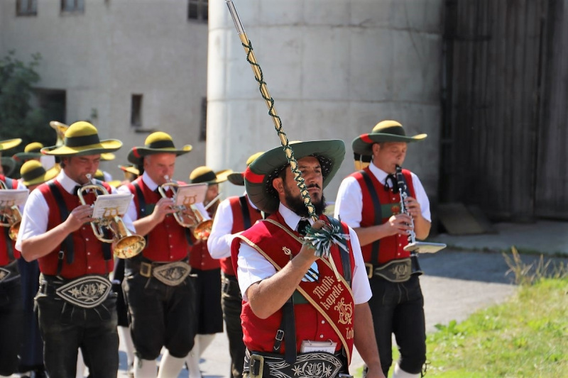 Mieming feiert seinen Bauernheiligen Isidor