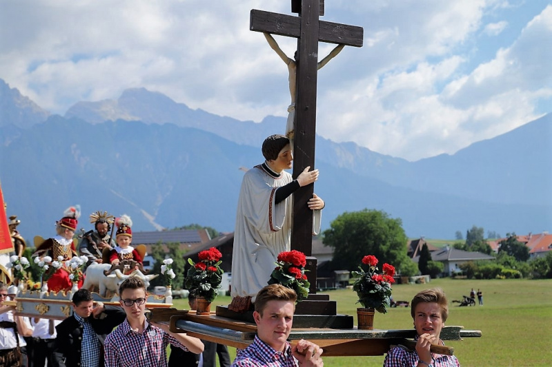Mieming feiert seinen Bauernheiligen Isidor