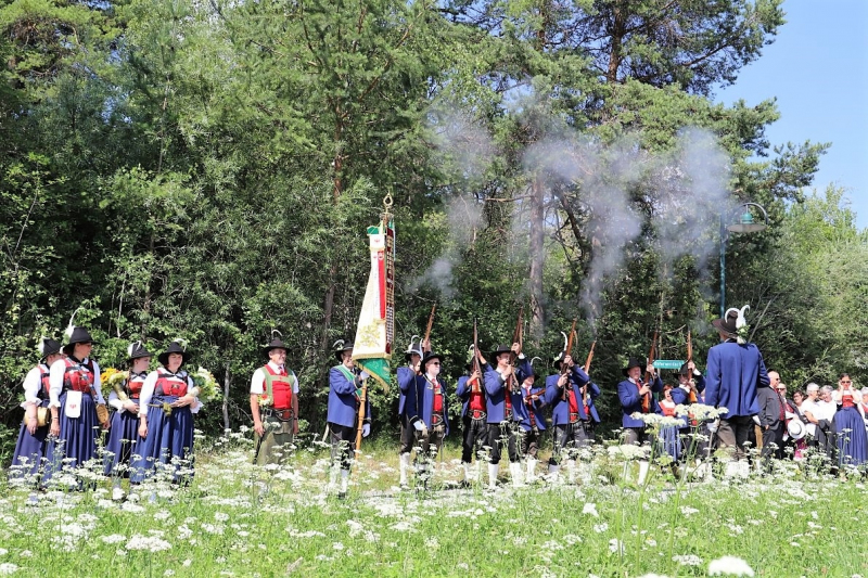 Mieming feiert seinen Bauernheiligen Isidor