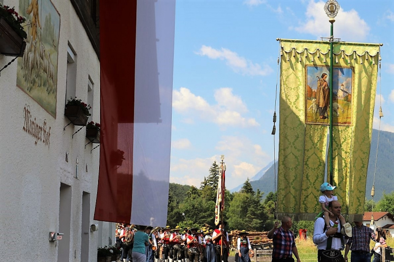 Mieming feiert seinen Bauernheiligen Isidor