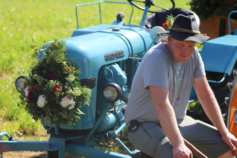 Nahaufnahme Feldernalmabtrieb – 35 Kilometer Fußweg