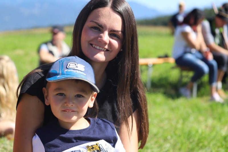 Nahaufnahme Feldernalmabtrieb – 35 Kilometer Fußweg