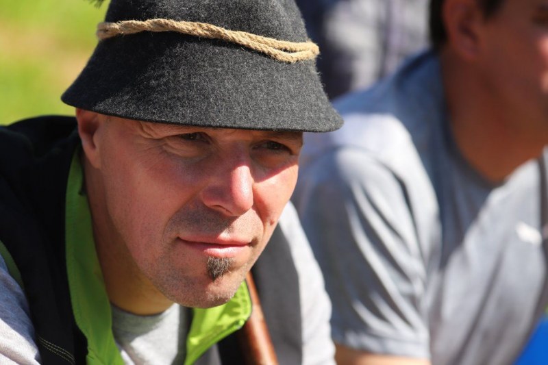 Nahaufnahme Feldernalmabtrieb – 35 Kilometer Fußweg