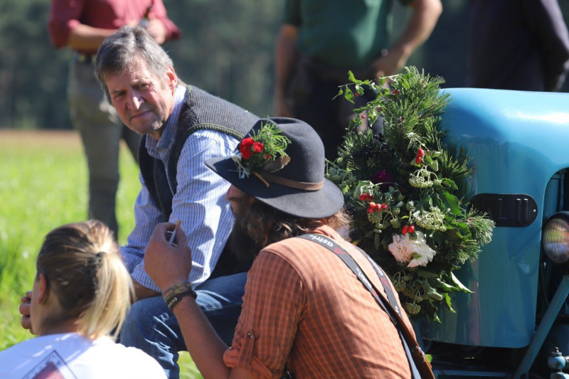 Nahaufnahme Feldernalmabtrieb – 35 Kilometer Fußweg