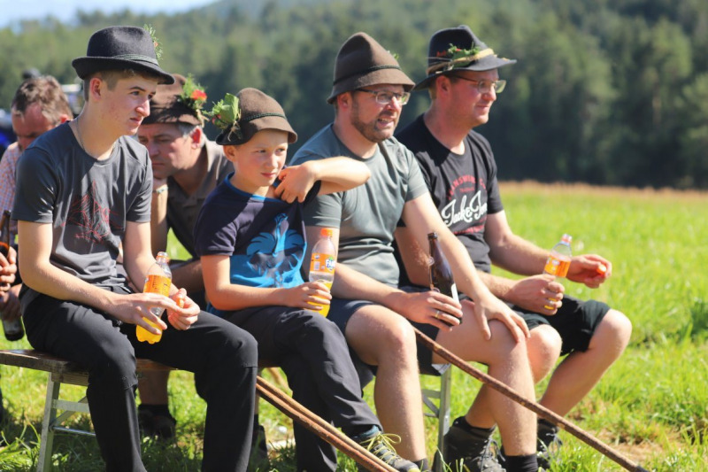 Nahaufnahme Feldernalmabtrieb – 35 Kilometer Fußweg