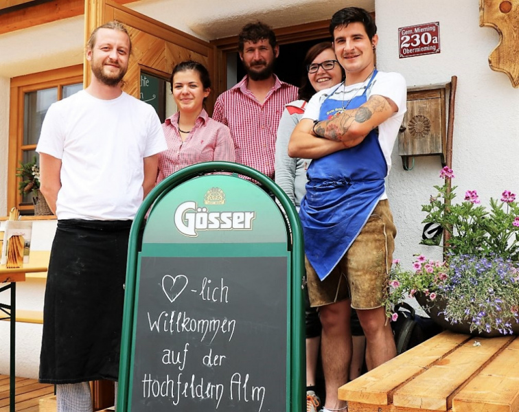 Neueröffnung Hochfeldern Alm – „…besser als viele erhofften“